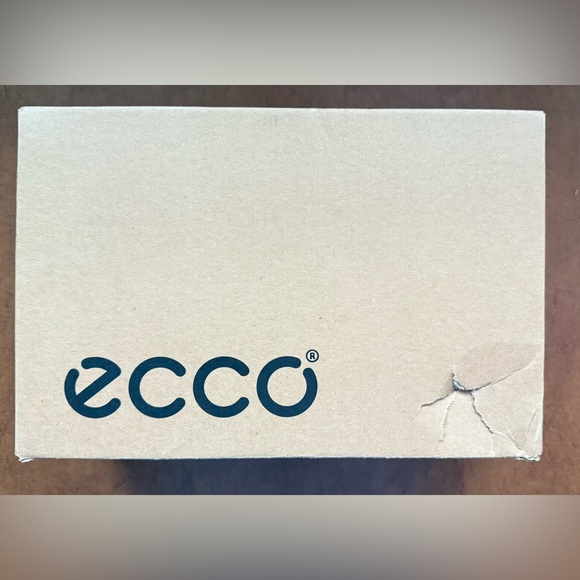 ECCO Classic Sneaker Ankle Boot Camel Nubuck Size 9–9.5 EU40 NWB - Picture 10 of 11